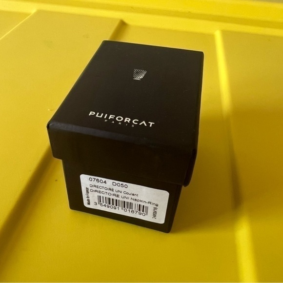 Puiforcat Cyclamen Napkin Ring - Picture 8 of 10